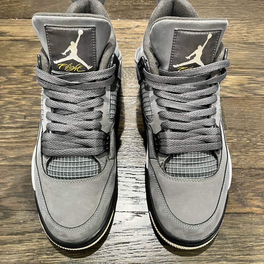 Jordan 4 Cool Grey - Picture 2 of 11